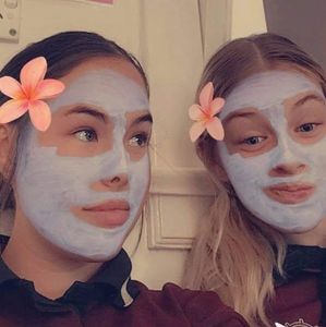 Meet your Posher, Imogen